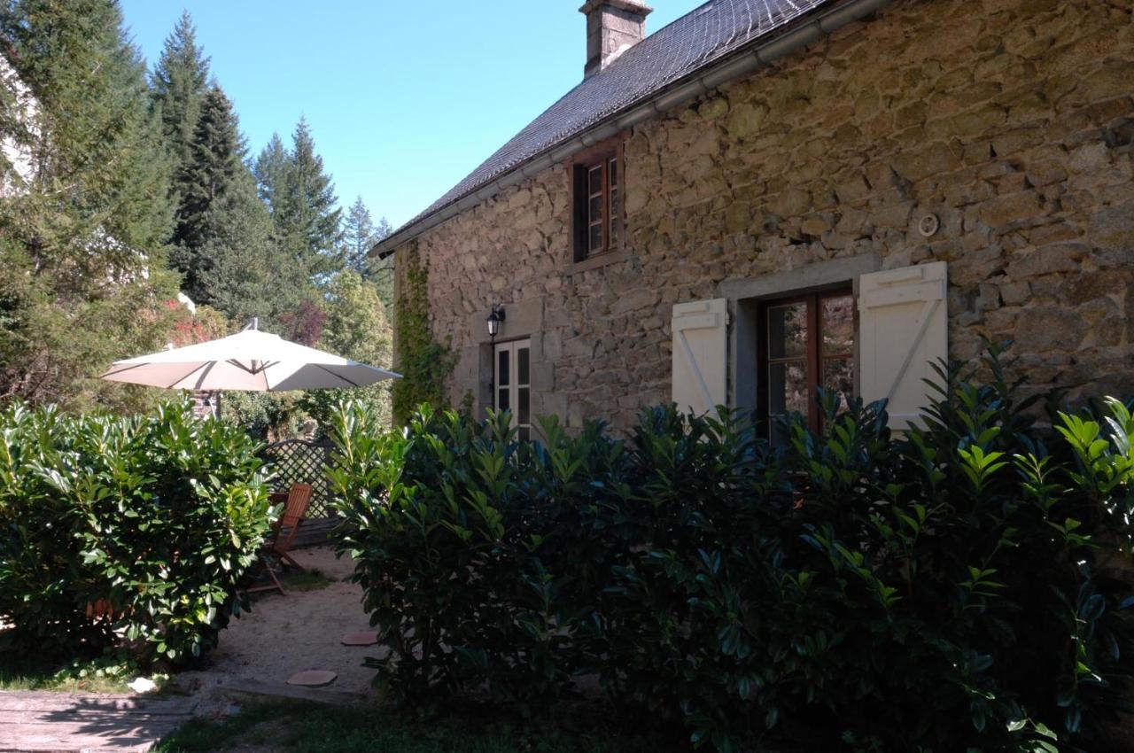 Meymac Le Moulin Des Farges Bed & Breakfast エクステリア 写真
